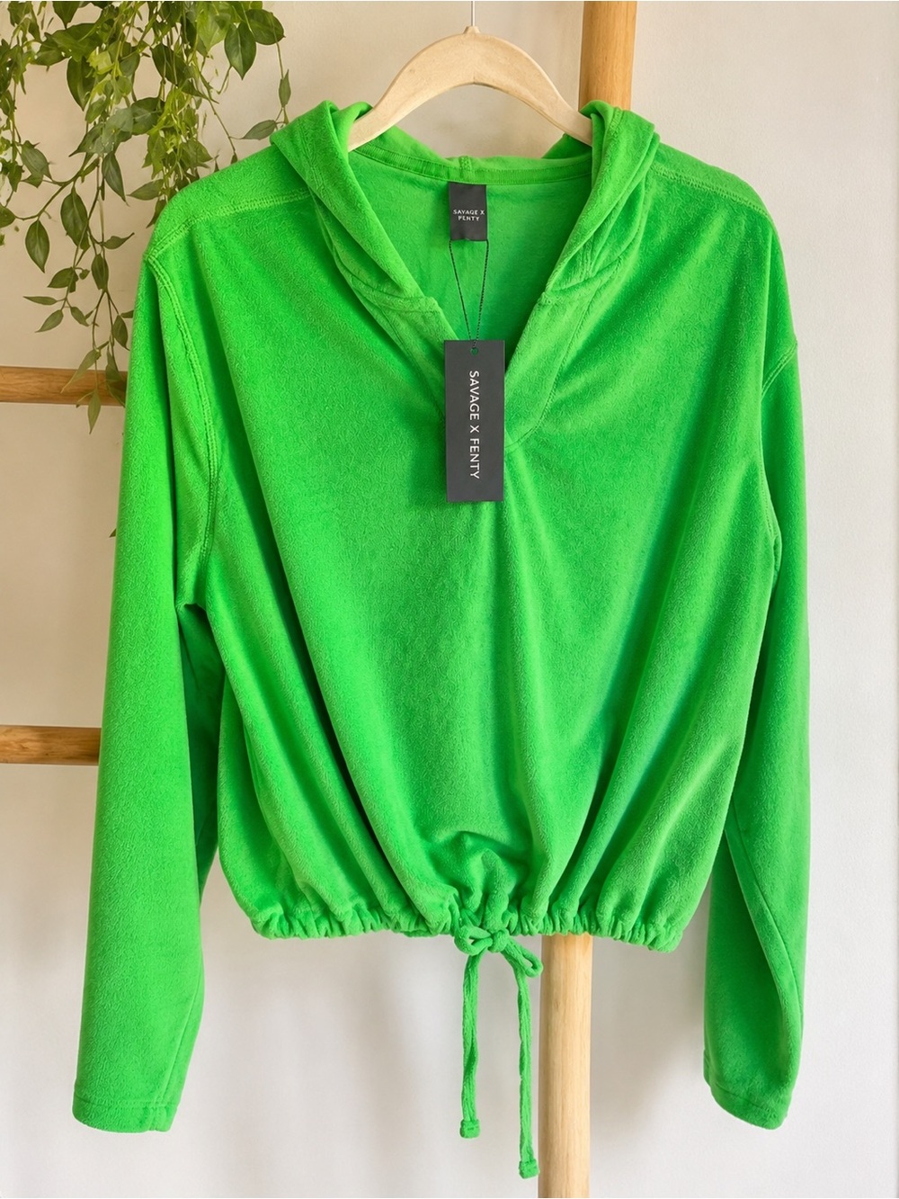NWT Savage X Fenty Green Terry Hooded Drawstring Pullover Top Size L